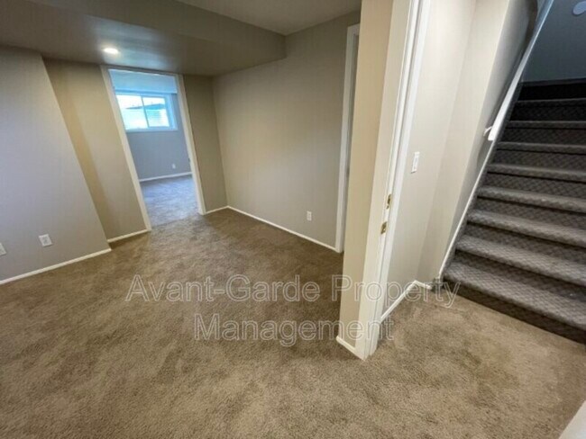 12208-12277 77 St NW in Edmonton, AB - Building Photo - Building Photo