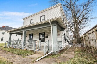 1999 W Broad St in Columbus, OH - Building Photo - Building Photo