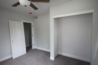 202 Walnut St, Unit First Floo in Mont Clare, PA - Building Photo - Building Photo