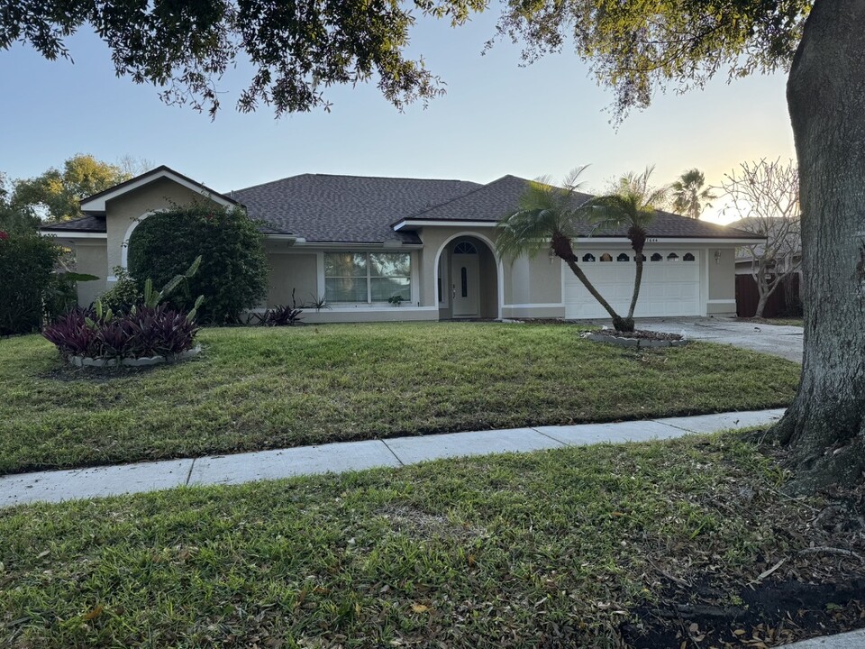 7644 Pointview Cir in Orlando, FL - Foto de edificio