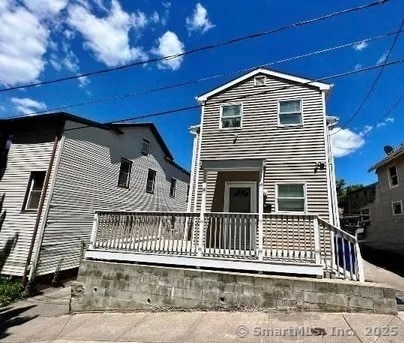 property at 15 Martin St