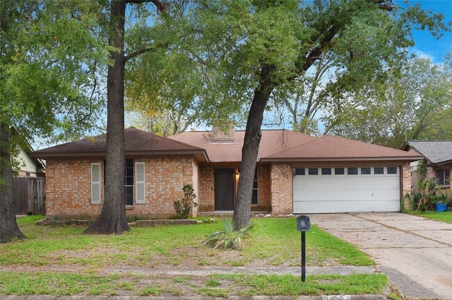 property at 323 Edgeton Ct