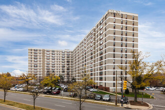 4600 Duke St in Alexandria, VA - Building Photo - Building Photo