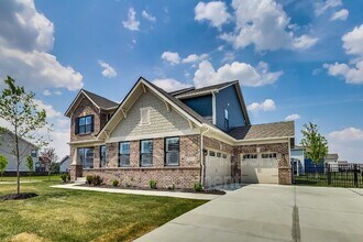 16695 Carlton Rd in Westfield, IN - Foto de edificio - Building Photo