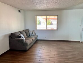 4703 Palmas Altas Dr SE in Rio Rancho, NM - Building Photo - Building Photo