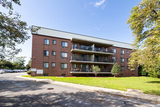 Rainbow House in Farmingdale, NY - Building Photo - Building Photo