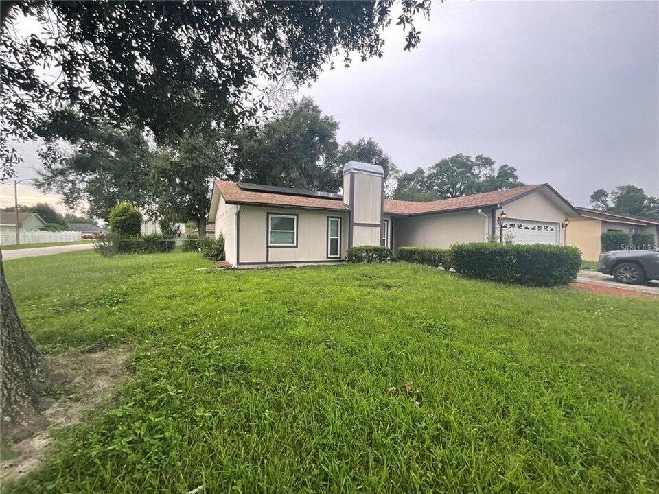 3424 Willow Wisp Dr S in Lakeland, FL - Building Photo