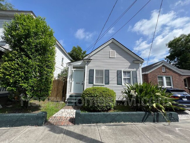 property at 6 Maverick St