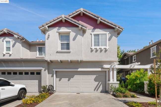 271 Washington Dr in Brentwood, CA - Building Photo - Building Photo