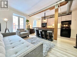 81A Front St E in Toronto, ON - Building Photo - Building Photo