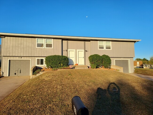 801 Dondee Dr