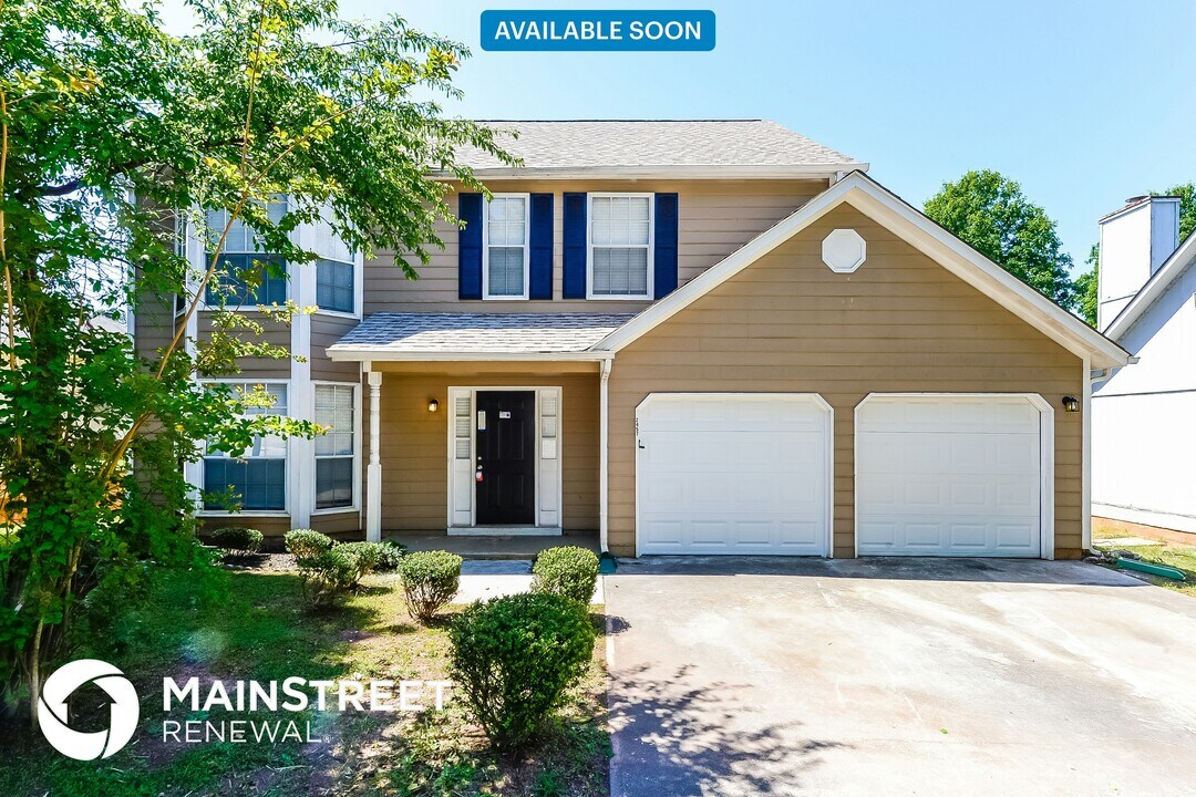 2457 Northmill Ln in Decatur, GA - Building Photo
