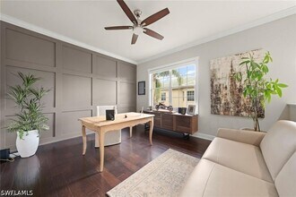 646 Vintage Reserve Cir in Naples, FL - Building Photo - Building Photo