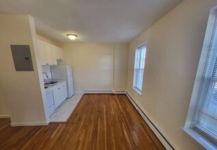 175 Beacon St, Unit 176-3 in Boston, MA - Building Photo - Building Photo