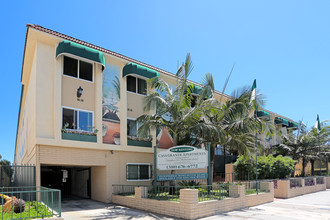 Casa Grande in Hawthorne, CA - Foto de edificio - Building Photo