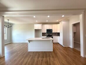 5410 Peony Dr in Bowling Green, KY - Building Photo - Building Photo