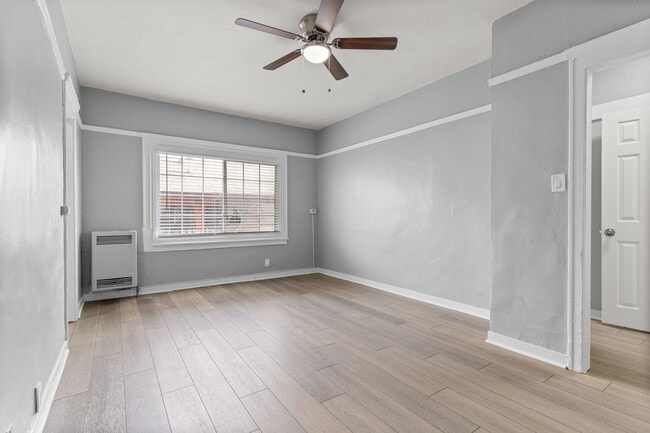 1424 Chestnut Ave in Long Beach, CA - Building Photo - Building Photo