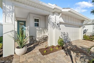 28298 Captiva Shell Lp in Bonita Springs, FL - Building Photo