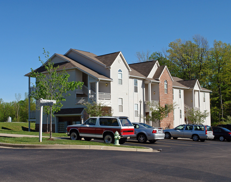 Charter Woods Apartments in Fairborn, OH - Building Photo