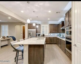 18562 N 94th St in Scottsdale, AZ - Building Photo - Building Photo
