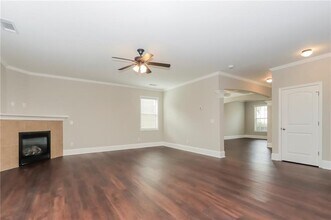 7553 Watson Cir in Locust Grove, GA - Foto de edificio - Building Photo