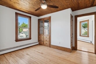 3 Orchard St, Unit #3 in Revere, MA - Foto de edificio - Building Photo