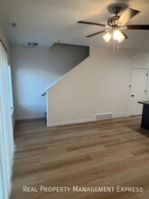Stylish 1 Bed 1.5 Bath Townhome in Sioux Falls, SD - Building Photo - Building Photo