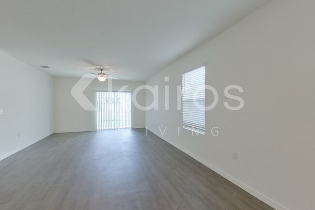 31994 Katelin Cir in Leesburg, FL - Building Photo - Building Photo