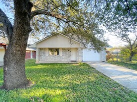 407 N Bermuda St in Waco, TX - Building Photo