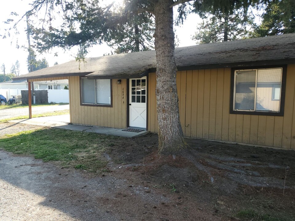 1628 E Elm Ave in Coeur d'Alene, ID - Building Photo