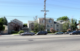 15004 Nordhoff St Apartments