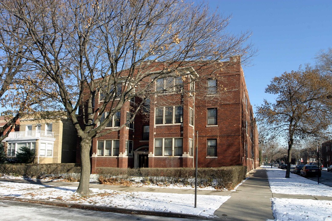 3403-05 N Harding Ave in Chicago, IL - Building Photo