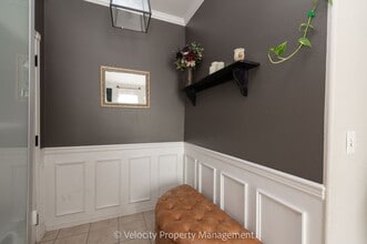 2673 SW Salmon Ave in Redmond, OR - Building Photo - Building Photo