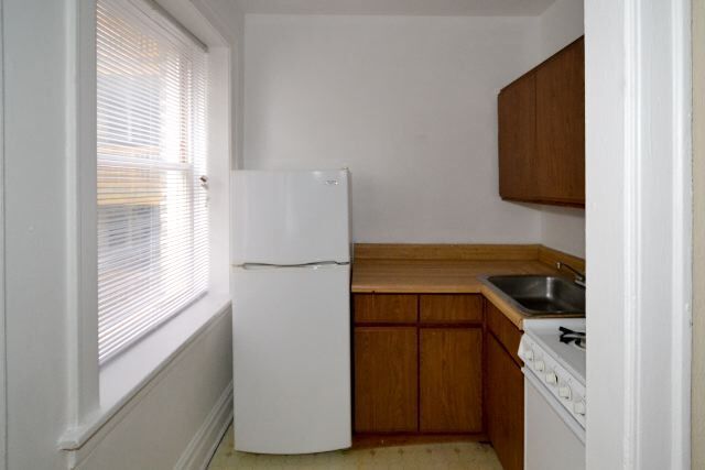 714 W Belmont Ave in Chicago, IL - Building Photo - Building Photo