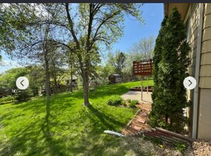 6990 Redwing Ln in Chanhassen, MN - Building Photo - Building Photo