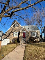 4544 Mason St in Omaha, NE - Building Photo