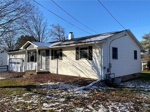 3299 Mohawk St in Chadwicks, NY - Building Photo - Building Photo