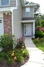 71 10th St in Shalimar, FL - Building Photo - Building Photo