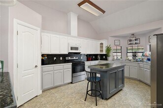 9 Santa Fe St in Mission, TX - Building Photo - Building Photo