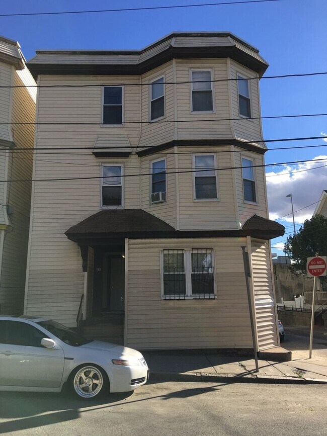 property at 28-28A Charles St