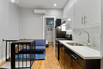 139 Essex St in New York, NY - Foto de edificio - Building Photo