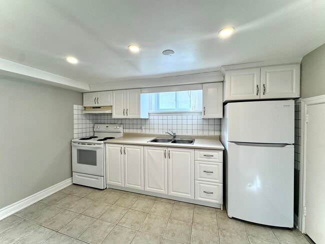 property at 65 Fairfield Ave