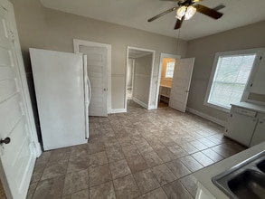 2105 Wilkerson St in Flomaton, AL - Building Photo - Building Photo
