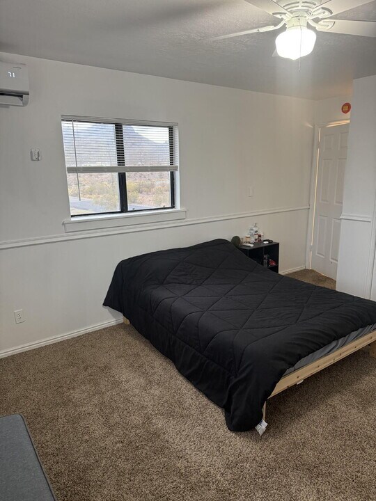 521 Hoyt St in Beatty, NV - Building Photo