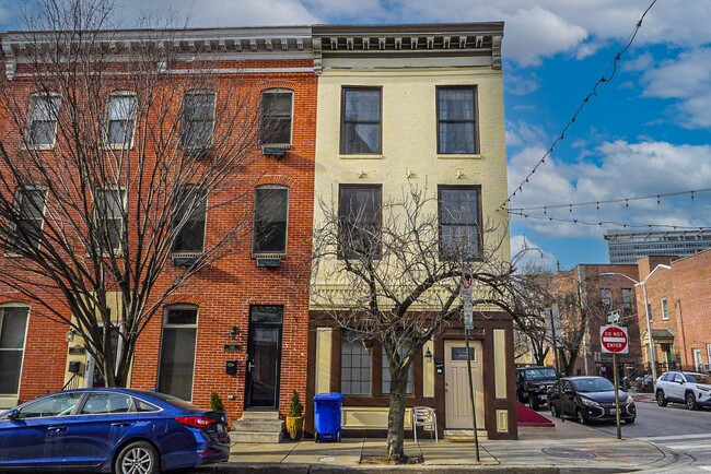 230 S Exeter St, Unit 1