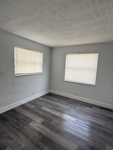 2880 SW 1st St in Fort Lauderdale, FL - Building Photo - Building Photo