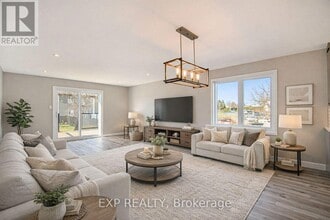 1206 Ste - Marie Rd in Russell, ON - Building Photo - Building Photo