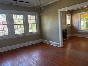 201 Woodside Ave in Fayetteville, NC - Building Photo - Building Photo