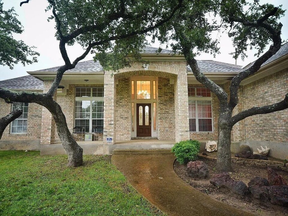 14639 Nutty Brown Rd in Austin, TX - Building Photo