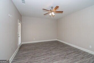 313 Kenmore Ct in Villa Rica, GA - Building Photo - Building Photo